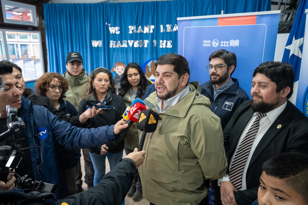 Educational visits will bring 4,500 children to Torres del Paine National Park free of charge