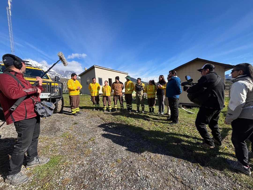 CONAF y Las Torres Patagonia realizan simulacro de incendio para medir capacidad de respuesta ante emergencias en el Parque Nacional Torres del Paine